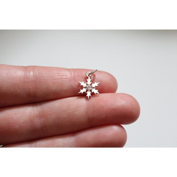 Sterling Silver Snowflake Charm, Sterling Silver Christmas Snowflake Charm - Picture 1 of 6